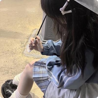 马路对面的房子